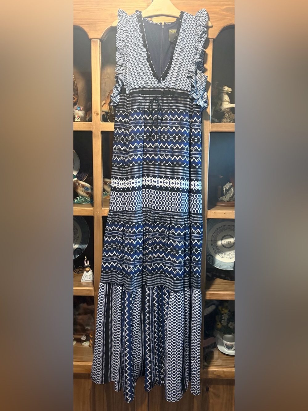 Taylor Sleeveless Blue & Black Pattern Maxi Dress with Ruffle Shoulders Size 2